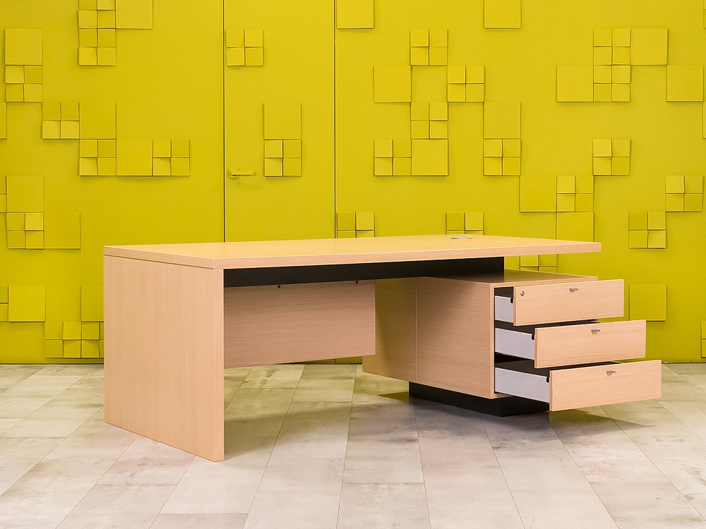 Стол для руководителя 1900x1000 ДСП Зебрано Италия_СРПЗ-280423