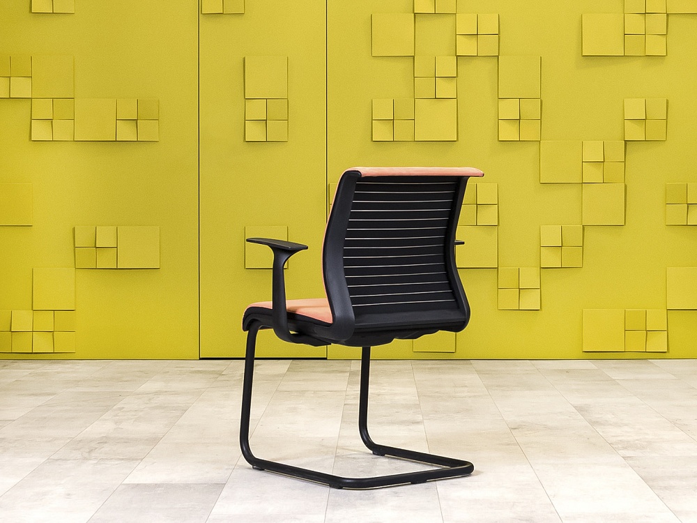 Конференц кресло для переговорной на полозьях Steelcase Ткань Коричневый Франция_КДТК-291223