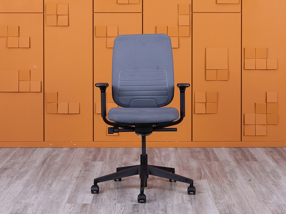 Офисное кресло для персонала  SteelCase Ткань Серый   (КПТС-25123)