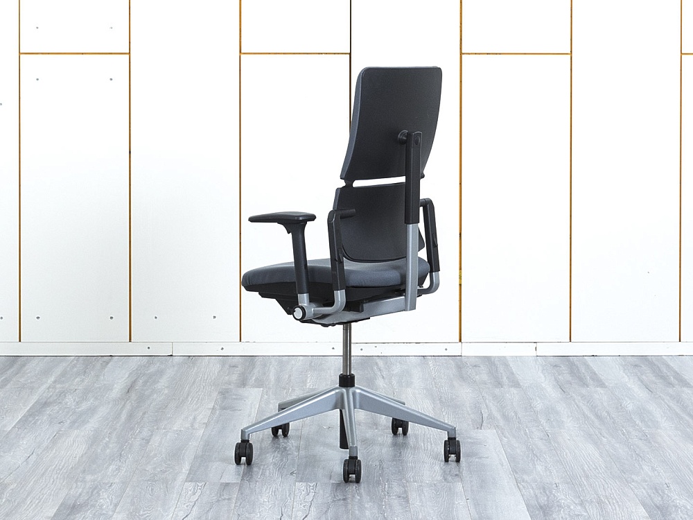 Офисное кресло руководителя  SteelCase Ткань Серый Please 2 Ergonomic  (КРТС-14113)