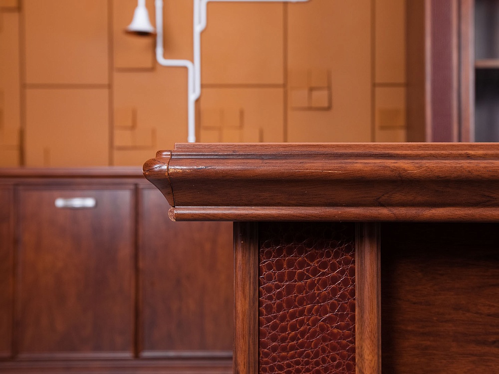 Кабинет руководителя  1 800х800х780 МДФ Вишня Porto  (КРШ-21035)