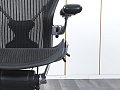 Офисное кресло руководителя  Herman Miller Сетка Черный Aeron B  (КРСЧ-04032)