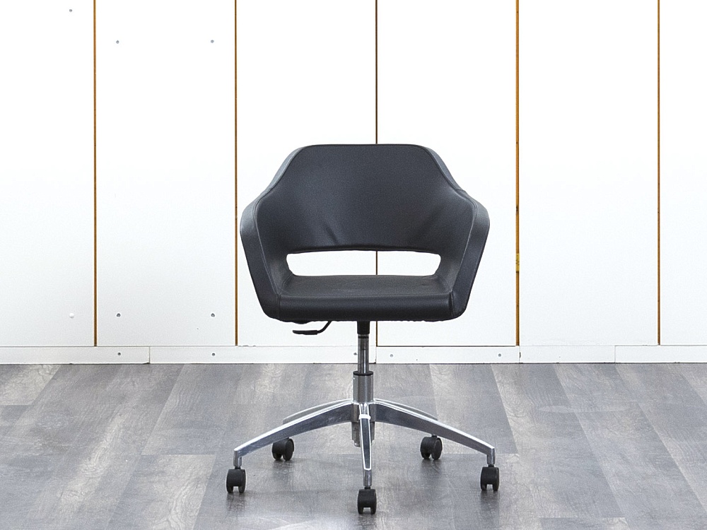 Офисное кресло для персонала  AMCHOOR Кожа Черный   (КПКЧ-14042)