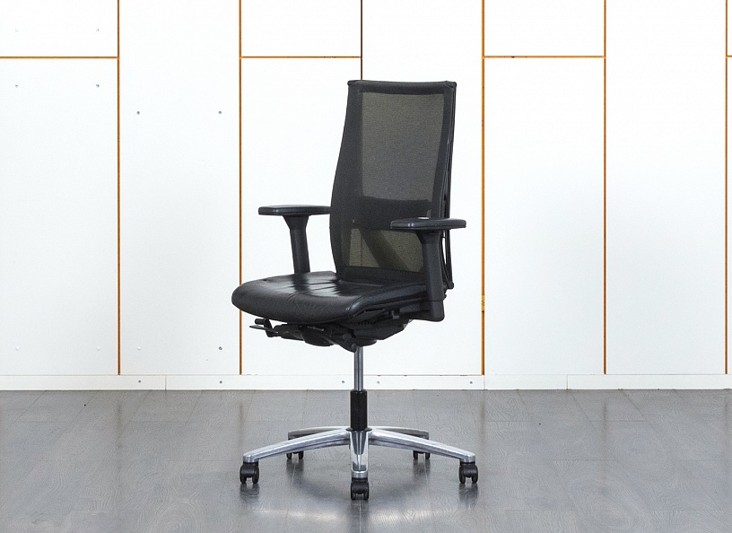 Офисное кресло для персонала  KÖNIG-NEURATH Кожа Черное   (КПКЧ2-24090)