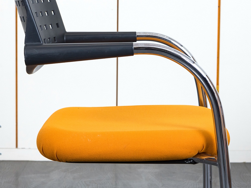 Конференц кресло для переговорной  Оранжевый Ткань VITRA   (УДТО-07120)
