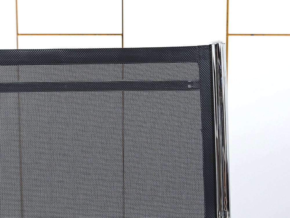 Офисное кресло руководителя  LUXY Сетка Черный LIGHT-MESH/A  (КРСЧ-05042)