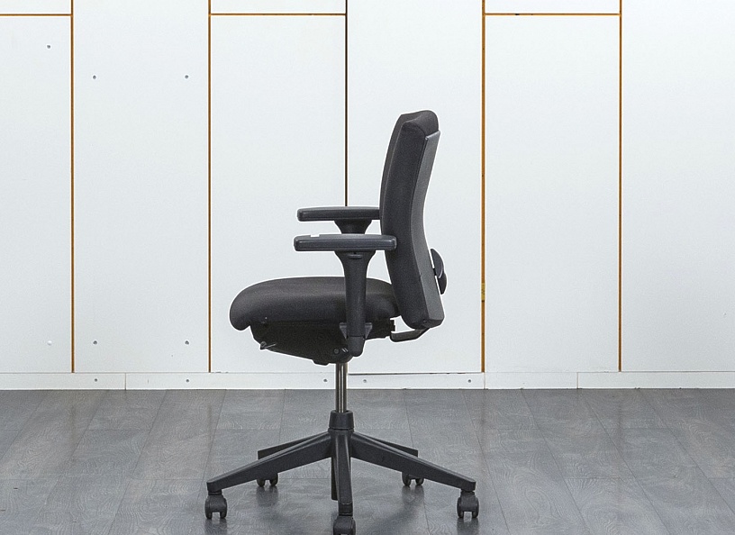 Офисное кресло для персонала  Bene Ткань Черный   (КПТЧ2-04111)