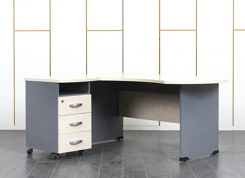 Комплект офисной мебели стол с тумбой Berlin 1 600х1 000х750 ЛДСП Клен   (СПЭВК1л-28030)