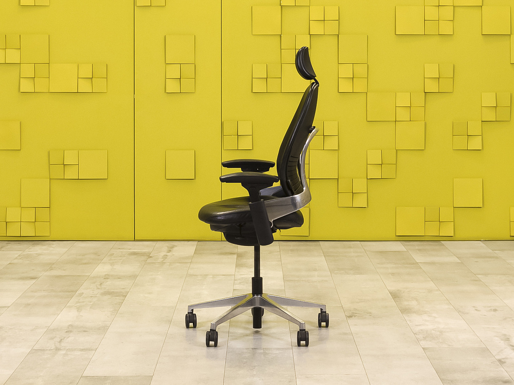 Офисное кресло руководителя на колесах Leap V2 Steelcase Кожа Чёрный Франция  КРКЧ-23066