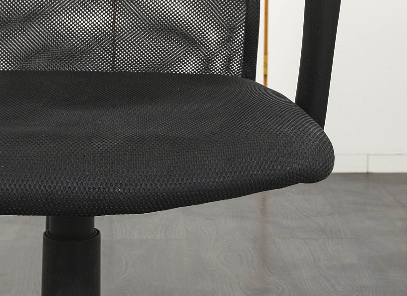 Офисное кресло руководителя   Ткань Черный   (КРТЧ1-07041)