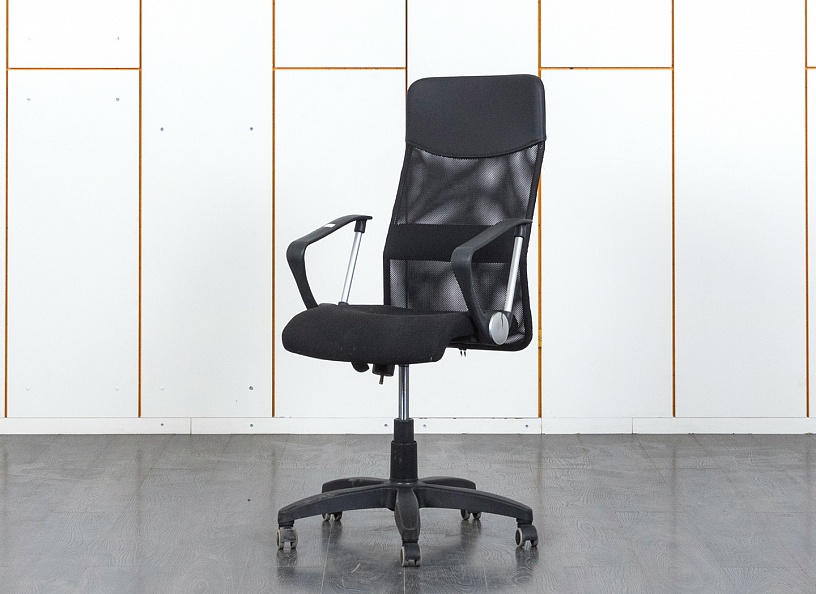 Офисное кресло руководителя   Ткань Черный   (КРТЧ2-03120)