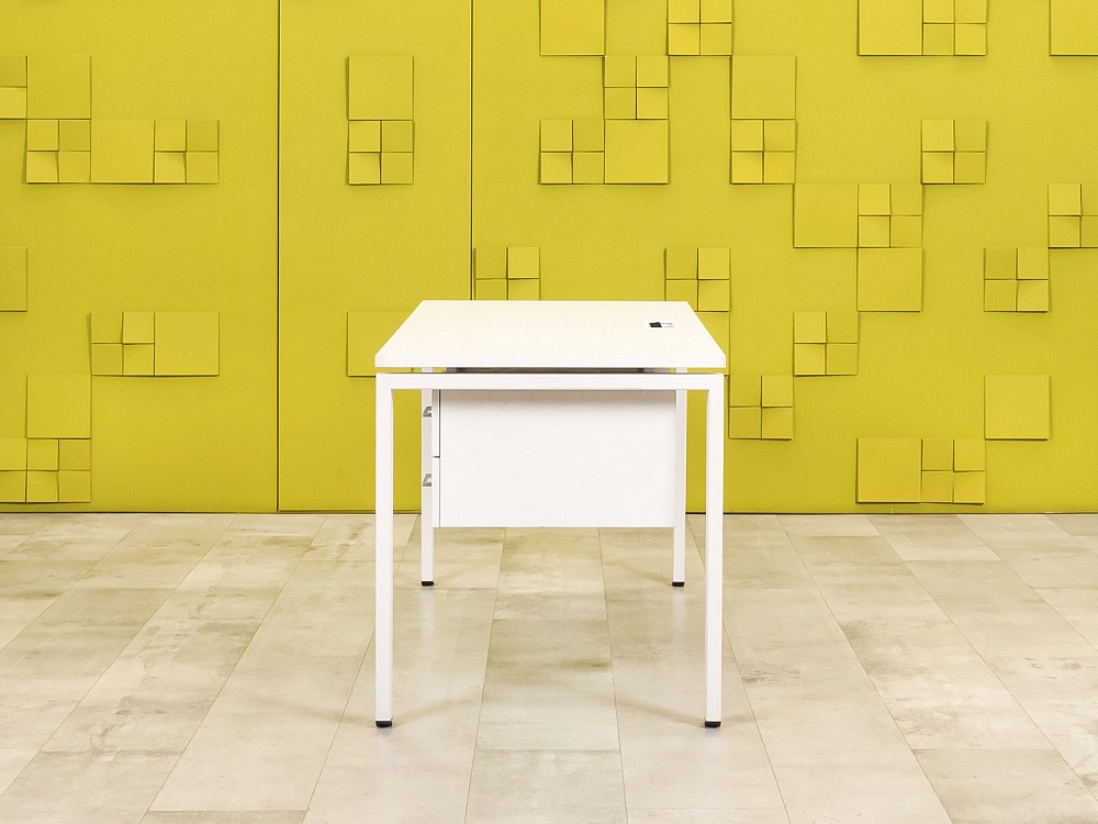 Комплект офисной мебели стол с тумбой  ЛДСП Белый  СППБТ-23036