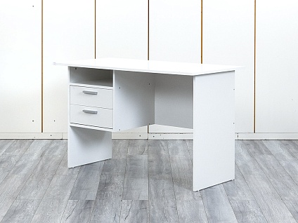 Комплект офисной мебели стол с тумбой  1 200х600х750 ЛДСП Белый   (СППБк-05064)