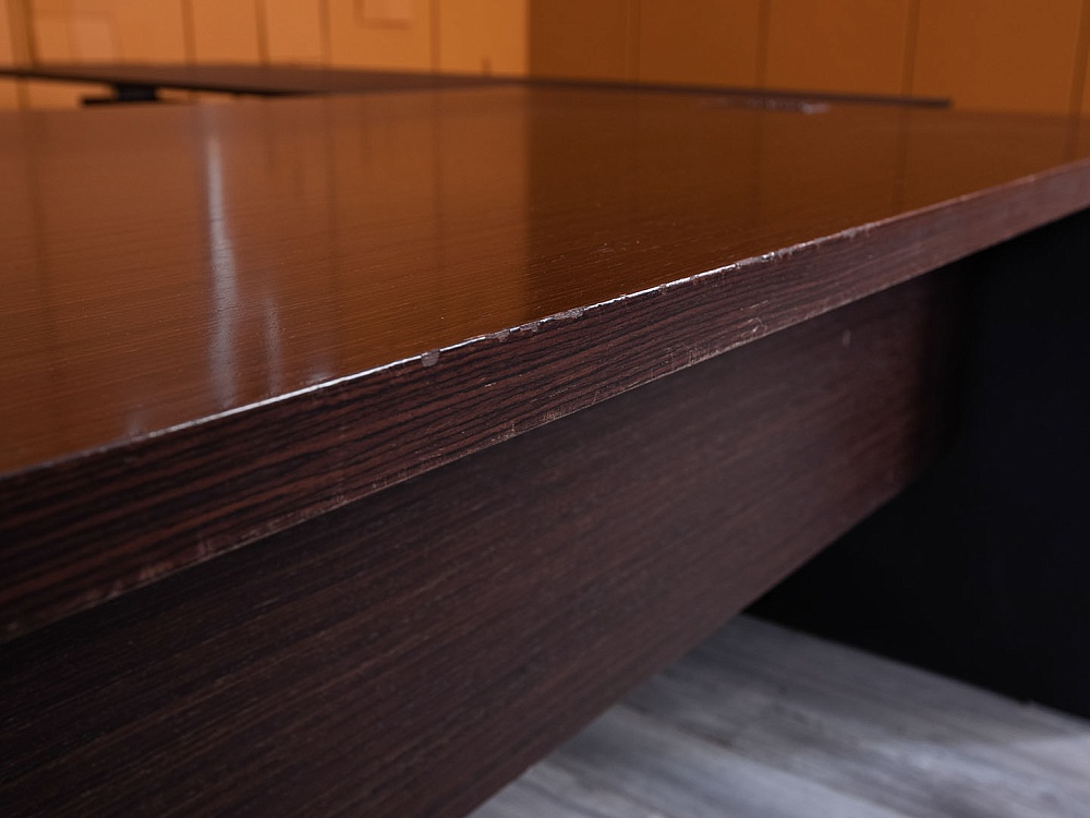 Стол для руководителя Sinetica 2 300х2 000х730 Шпон Венге Ego Cotto  (СРУЕ-06054)