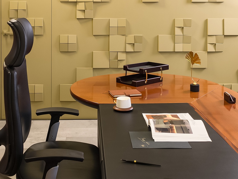 Кабинет руководителя ORA Массив Орех Италия