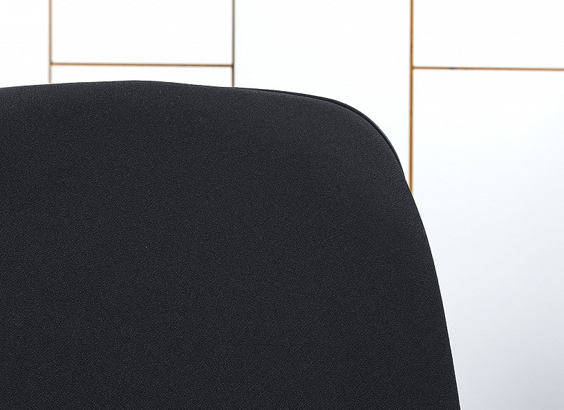 Офисное кресло для персонала   Ткань Черный   (КПТЧ1-31052)