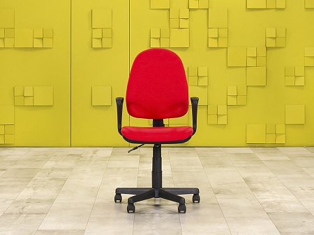 Конференц кресло для переговорной на ножках AXO Кожзам Бежевый Польша_КНКБ-230623