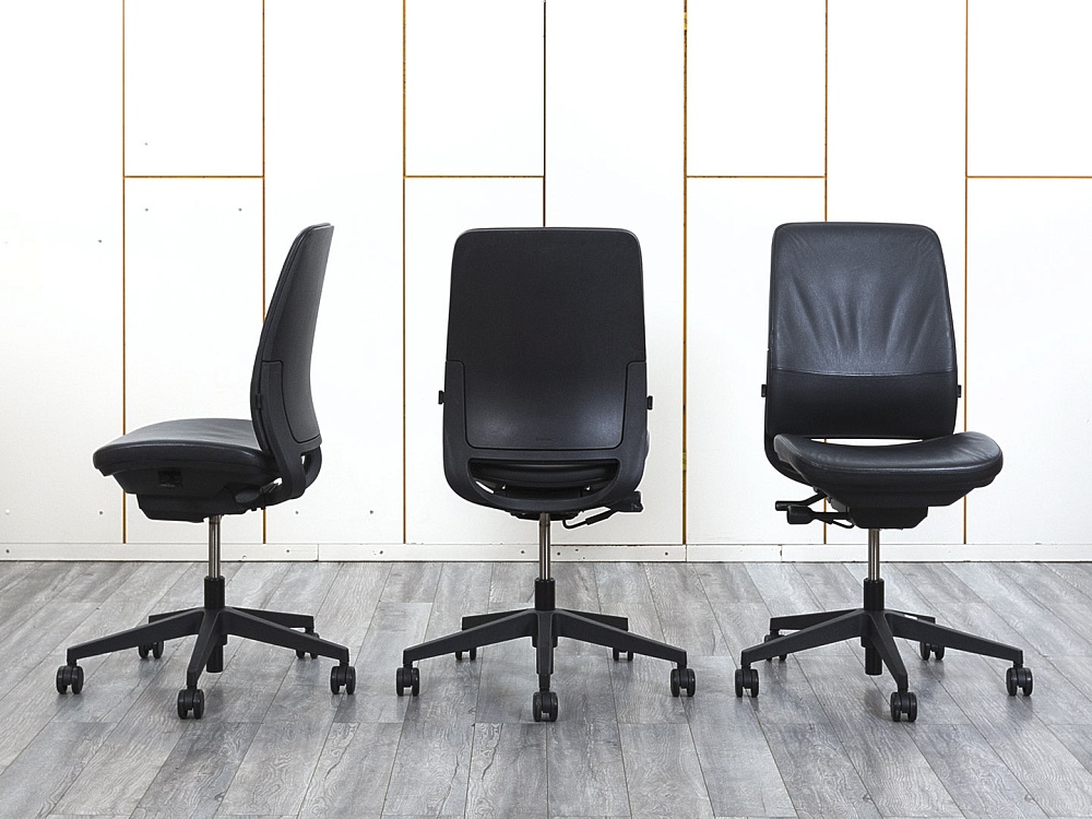 Офисное кресло для персонала  SteelCase Кожа Черный   (КПКЧ-30074)