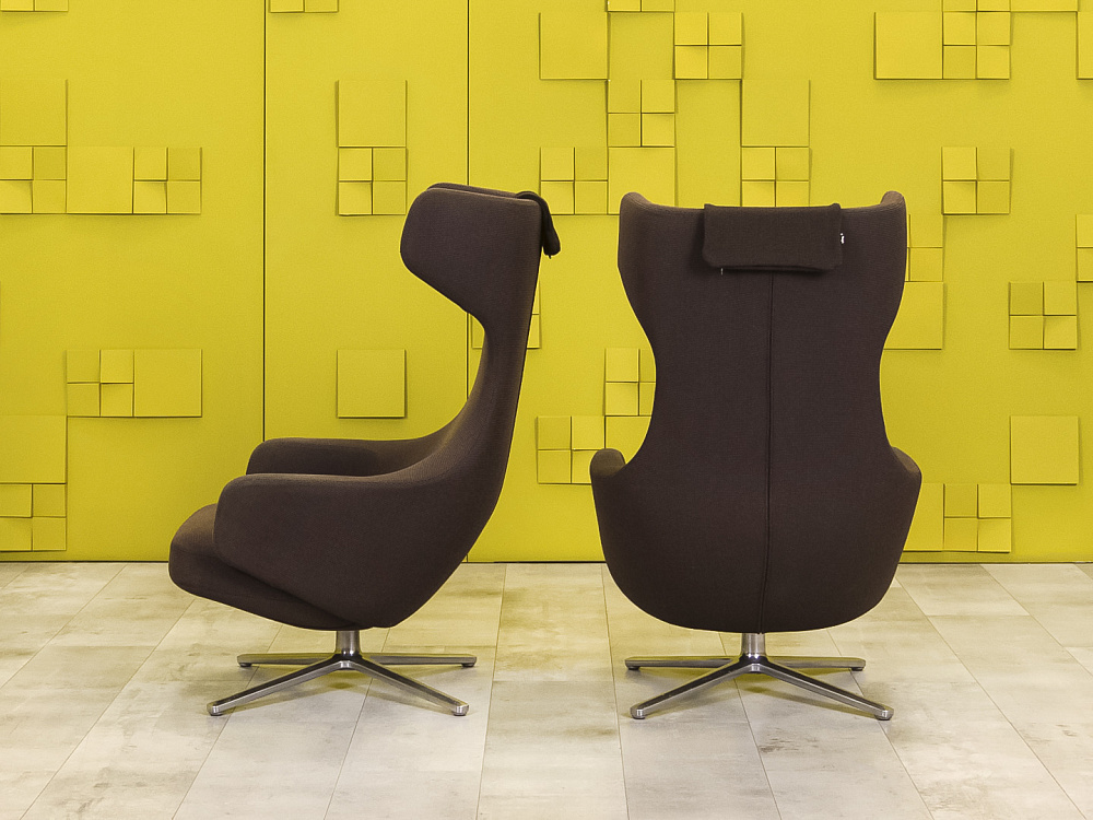 Комплект из 2-х мягких кресел Vitra Ткань Коричневый Швейцария  КНТК-24026