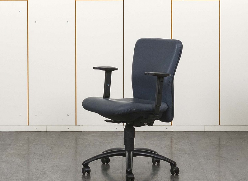 Офисное кресло для персонала  Dauphin Кожа Темно-синий   (КРКС-28041)