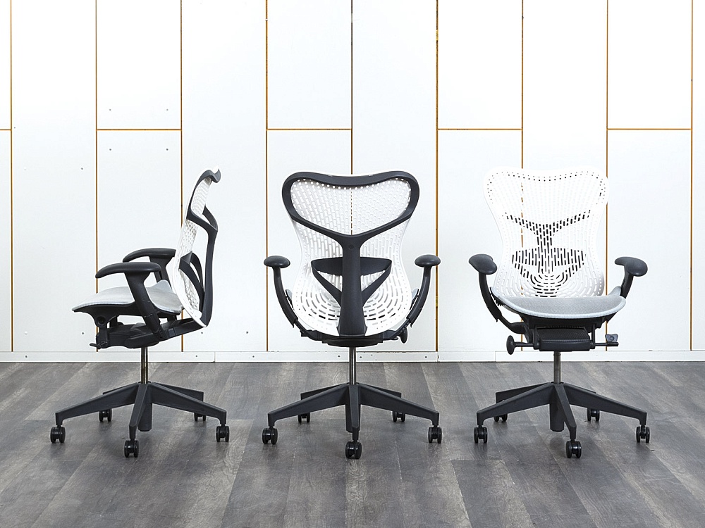 Офисное кресло руководителя  Herman Miller Сетка Серый Mirra 2  (КРСС-31103)