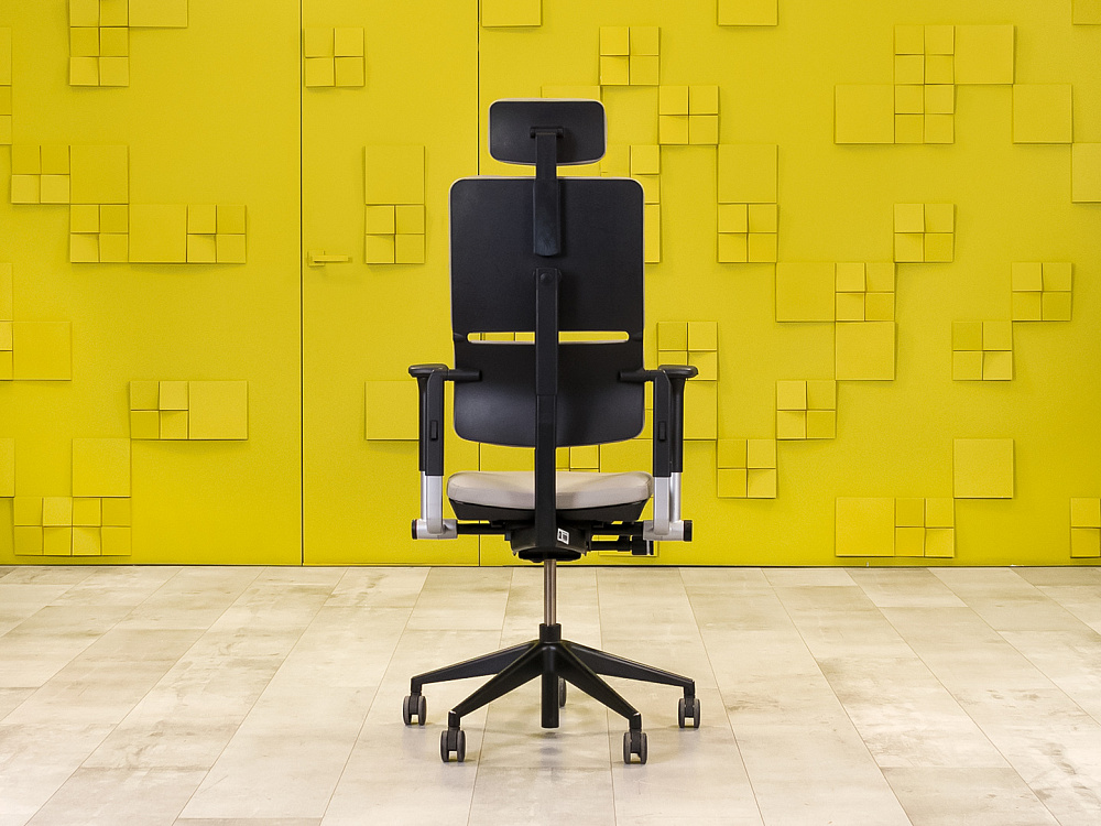 Офисное кресло руководителя на колесах Please 2 Ergonomik Steelcase Кожа Серый Франция_КРКС-141024