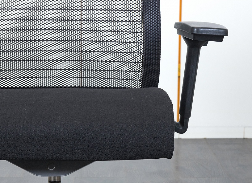 Офисное кресло для персонала  SteelCase Ткань Черный Think  (КПТЧ-05110)