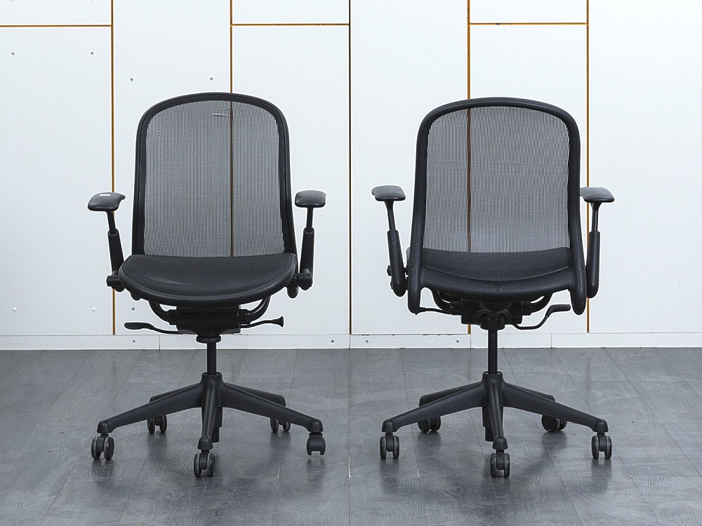 Офисное кресло руководителя  Knoll Сетка Черный CHADWICK  (КРТЧ3-06121)