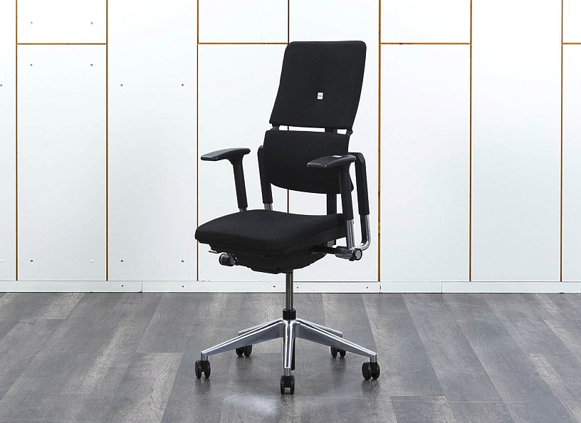 Офисное кресло руководителя  SteelCase Ткань Черный Please 2 Ergonomic  (КРТЧ-17113)