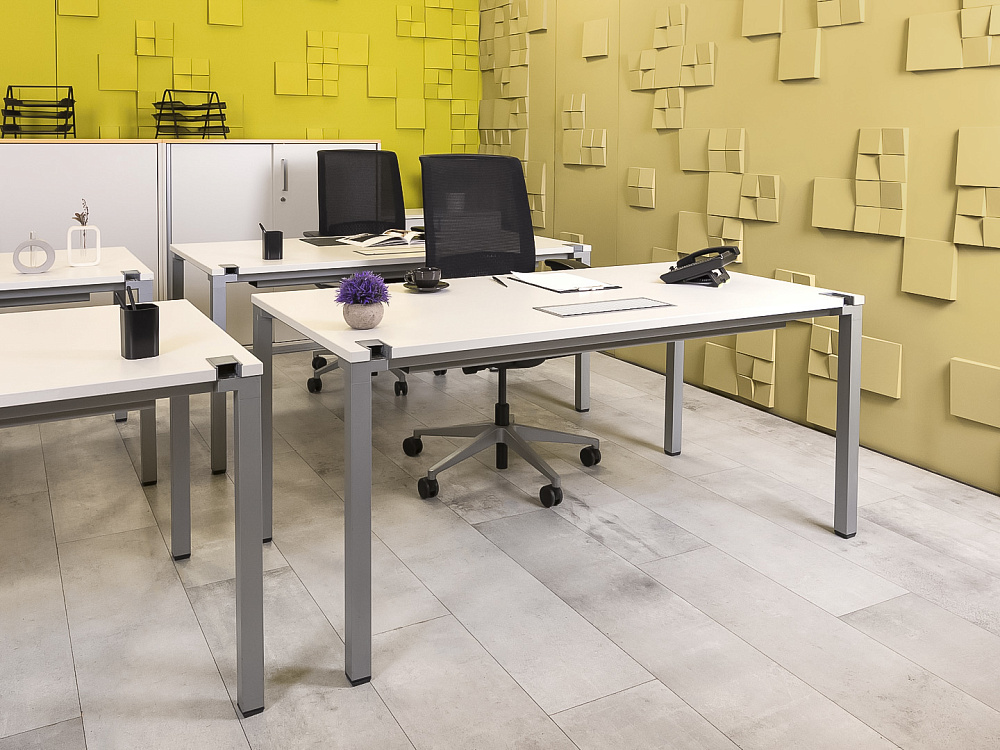 Офисный стол прямой Steelcase ЛДСП Белый Франция  СППБ-04026