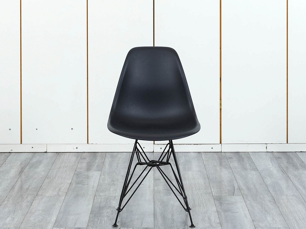 Офисный стул  Пластик Черный   (УНПЧ-17104)