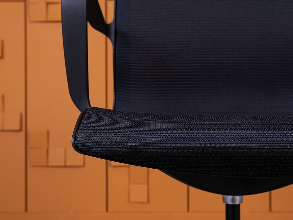 Офисное кресло для персонала  LD Seating Сетка Черный Everyday 750  (КПСЧ-27025)