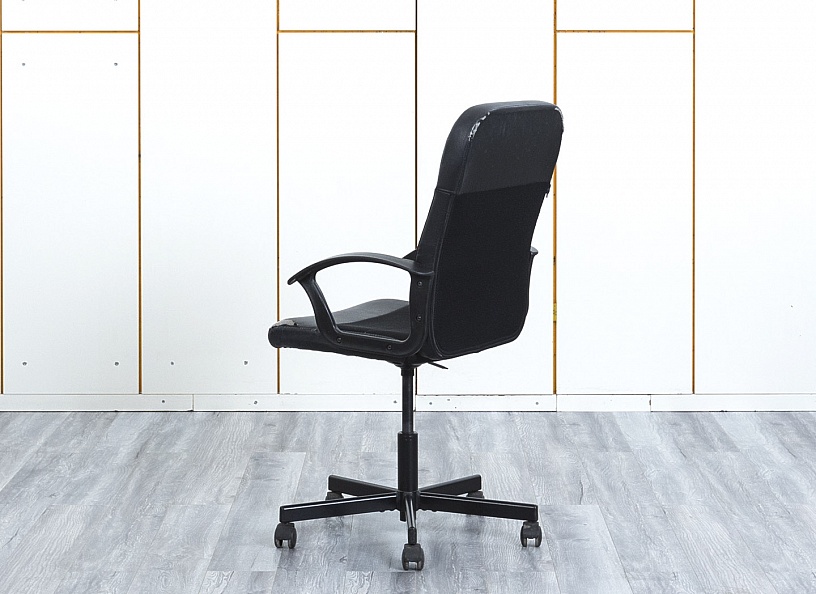 Офисное кресло руководителя   Ткань Черный   (КРТЧ-13113)