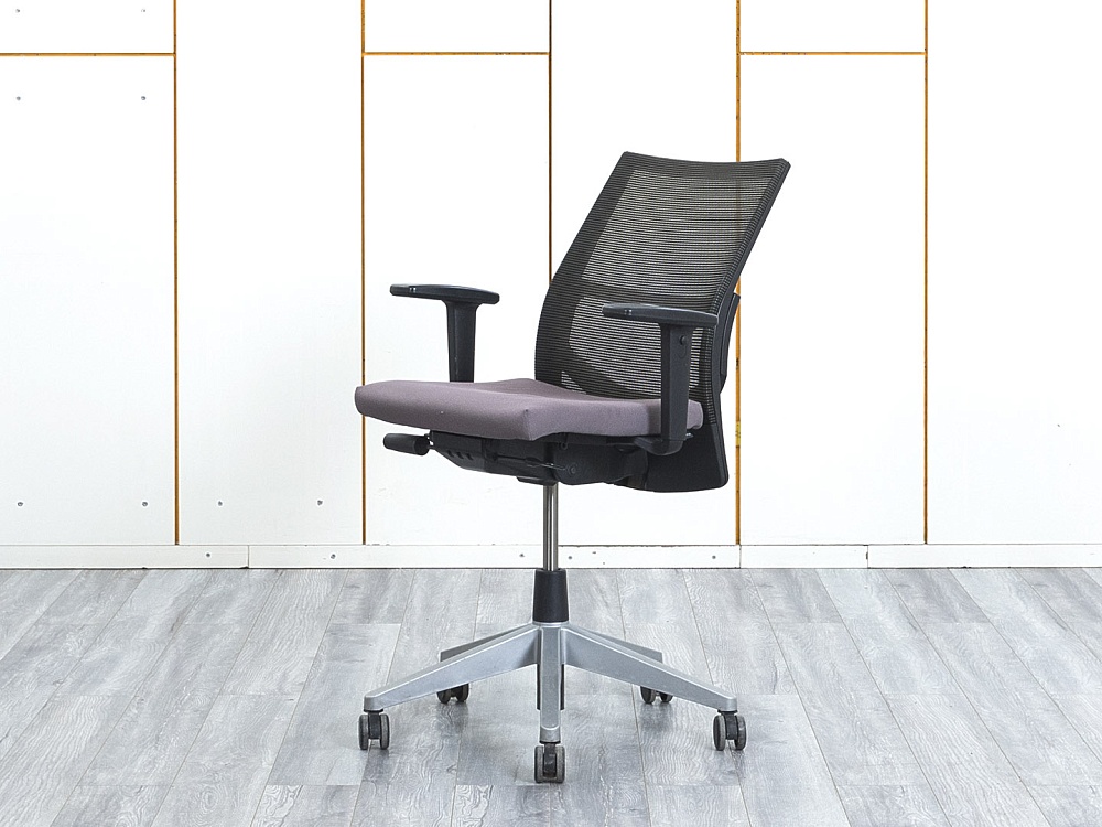 Офисное кресло для персонала  Haworth Ткань Коричневый Comforto  (КПТК1-25123)