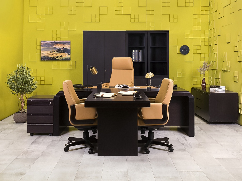 Кабинет руководителя Dazato Шпон Венге Италия