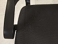 Офисное кресло для персонала на колесах LARK Nowy Styl Ткань Чёрный Россия  КПТЧ1-10036