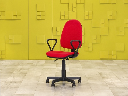 Конференц кресло для переговорной на ножках AXO Кожзам Бежевый Польша_КНКБ-230623