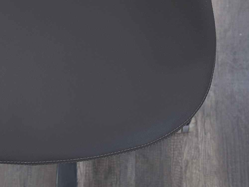Офисное кресло руководителя  Knoll Кожа Черный Generation  (КРКЧ-28022)