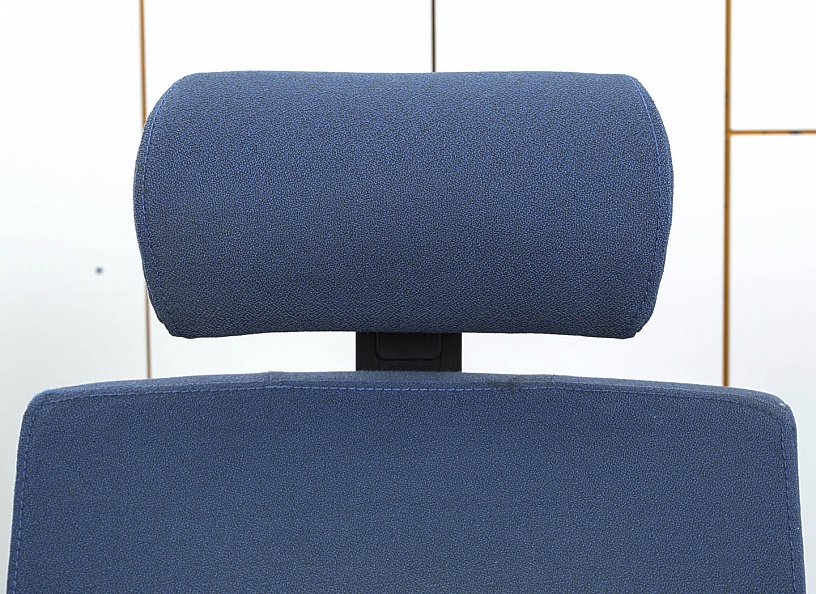 Офисное кресло руководителя  ISKU Ткань Синий   (КРТН1-28121уц)