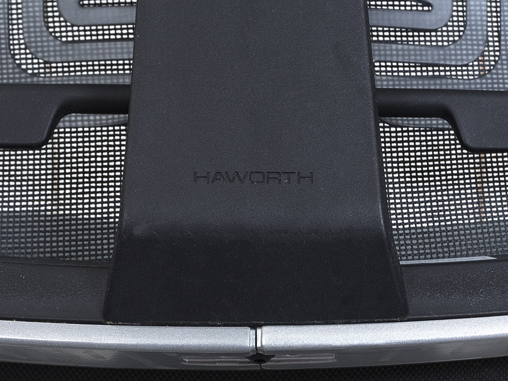 Офисное кресло руководителя  Haworth Сетка Серый Very  (КРСС-07073)