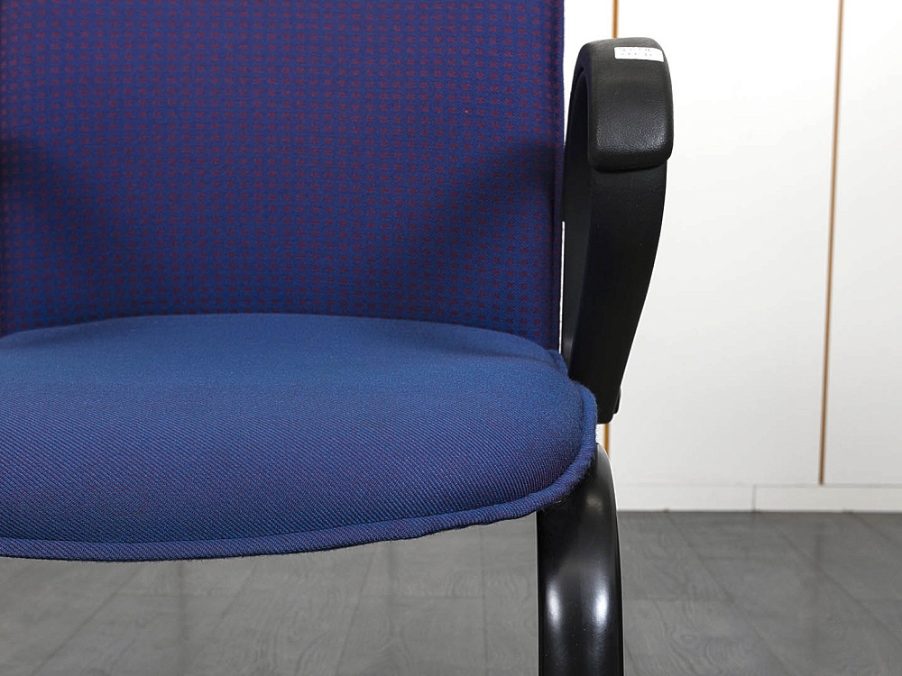 Конференц кресло для переговорной  Синий Ткань Haworth Comforto  (УДТН-28071)