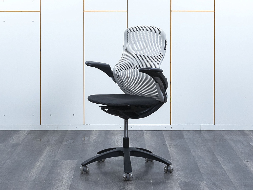 Офисное кресло руководителя  Knoll Кожа Серый Generation  (КРКС-08063)