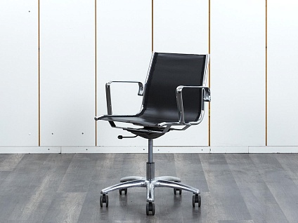 Офисное кресло для персонала  LUXY Сетка Черный Light Mesh B  (КПТЧ1-30071)