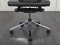 Офисное кресло руководителя  Haworth Кожа Черный Comforto  (КРКЧ-31051)