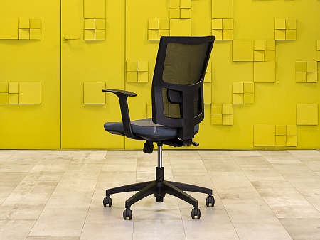 Офисное кресло для персонала на колесах Filo NARBUTAS Ткань Серый; Чёрный Литва_КПТС-151123