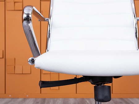 Офисное кресло руководителя  Sitland  Кожа Белый   (КПКБ-27062)