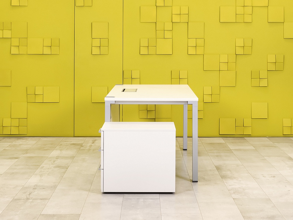 Комплект офисной мебели стол с тумбой  Steelcase ЛДСП Белый Франция  СППБТ2-04026