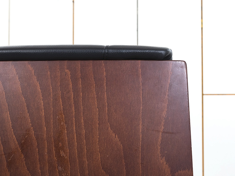 Офисное кресло руководителя  Sitland  Кожа Черный Madera A  (КРКЧ-18034)