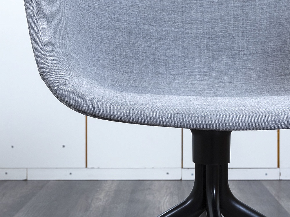 Конференц кресло для переговорной  Серый Ткань Herman Miller   (УНТС-28043)
