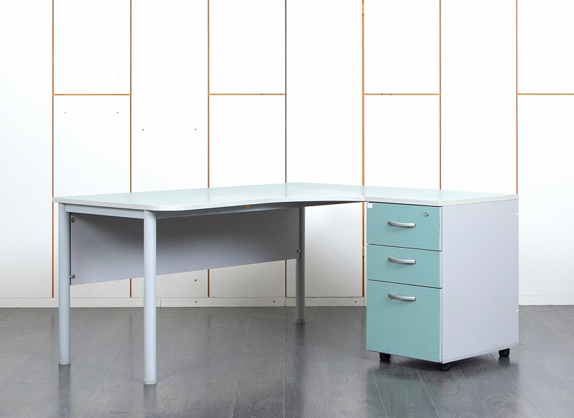Комплект офисной мебели стол с тумбой  1 600х1 430х750 ЛДСП Серый   (СПУСКП-11090)